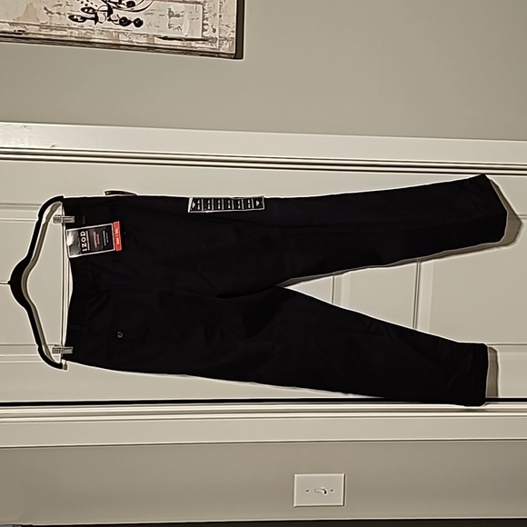 IZOD Wrinkle Resistant Heritage Chino Mens Double Pleated Navy Blue NWT 33Wx30L - Picture 9 of 13